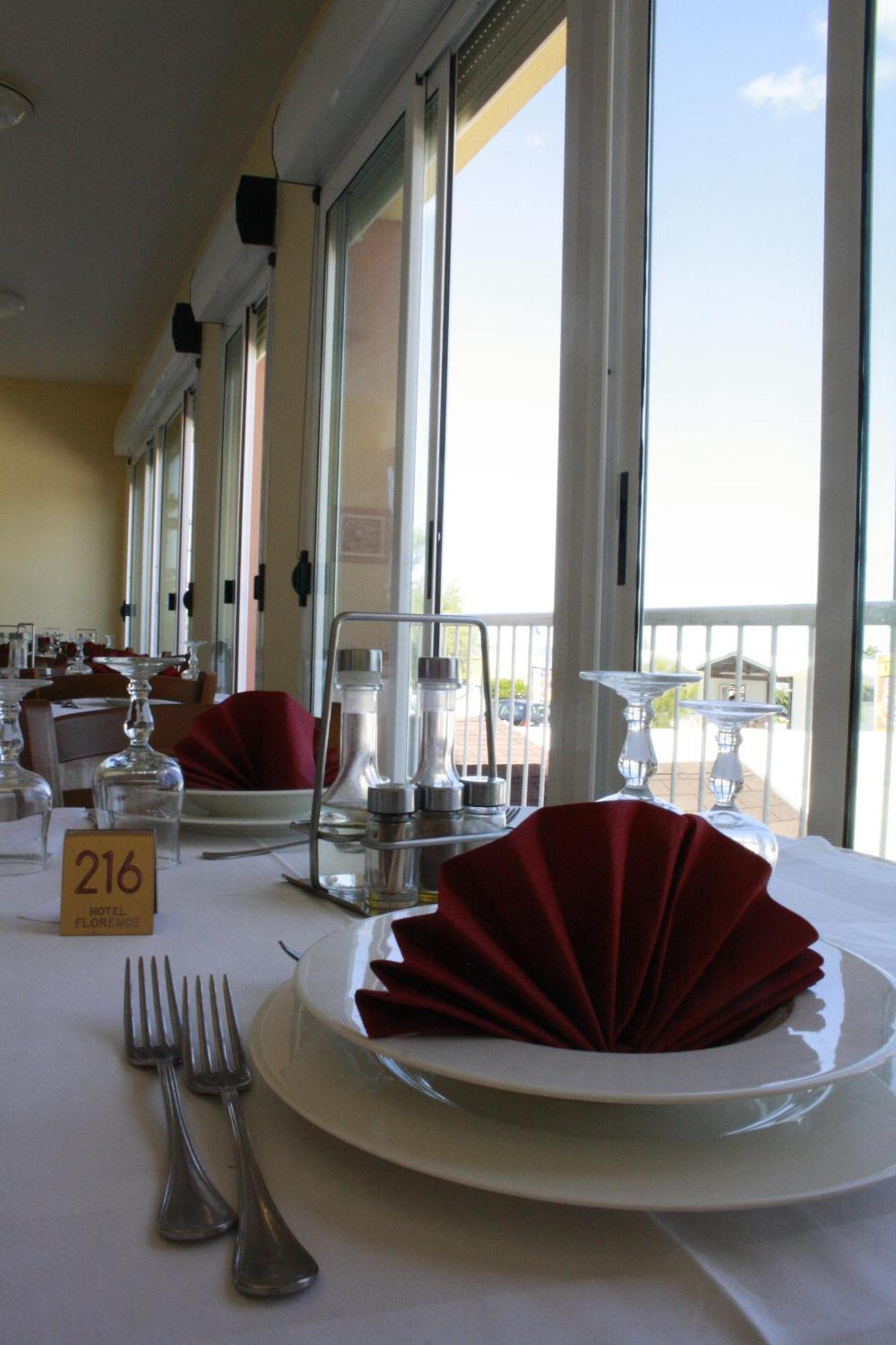 Hotel Florence ماروتّا المظهر الخارجي الصورة