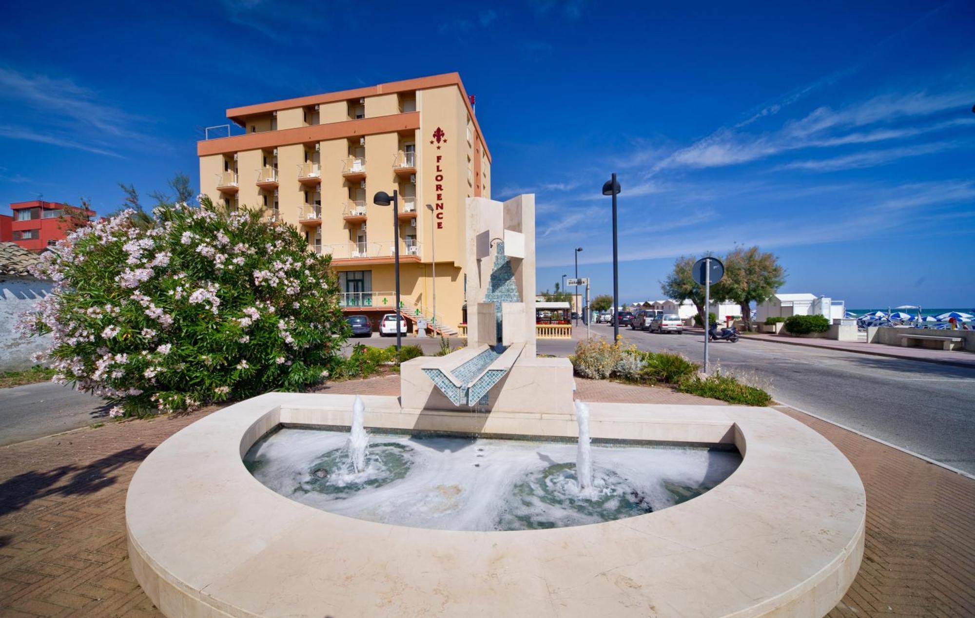 Hotel Florence ماروتّا المظهر الخارجي الصورة