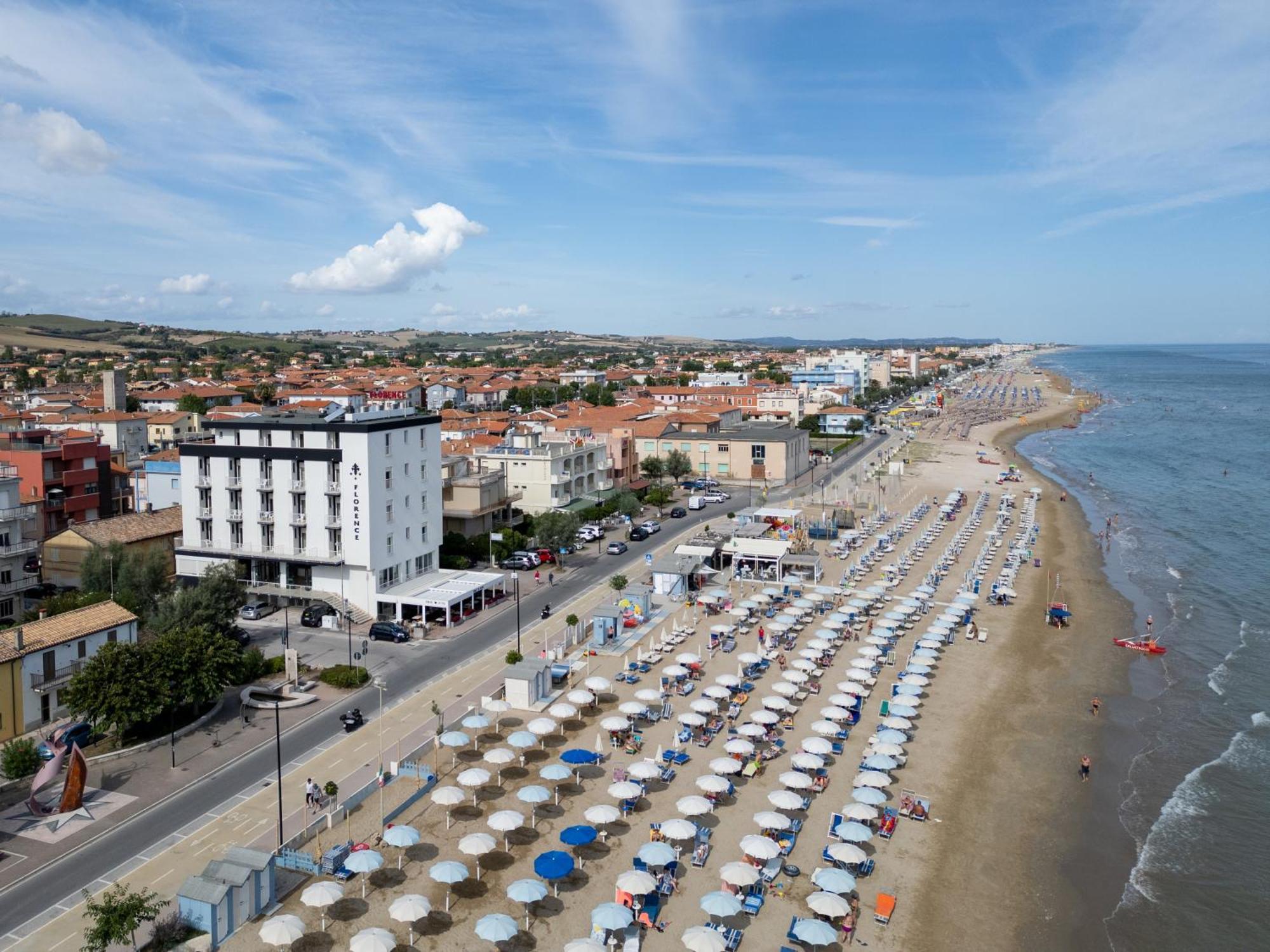 Hotel Florence ماروتّا المظهر الخارجي الصورة