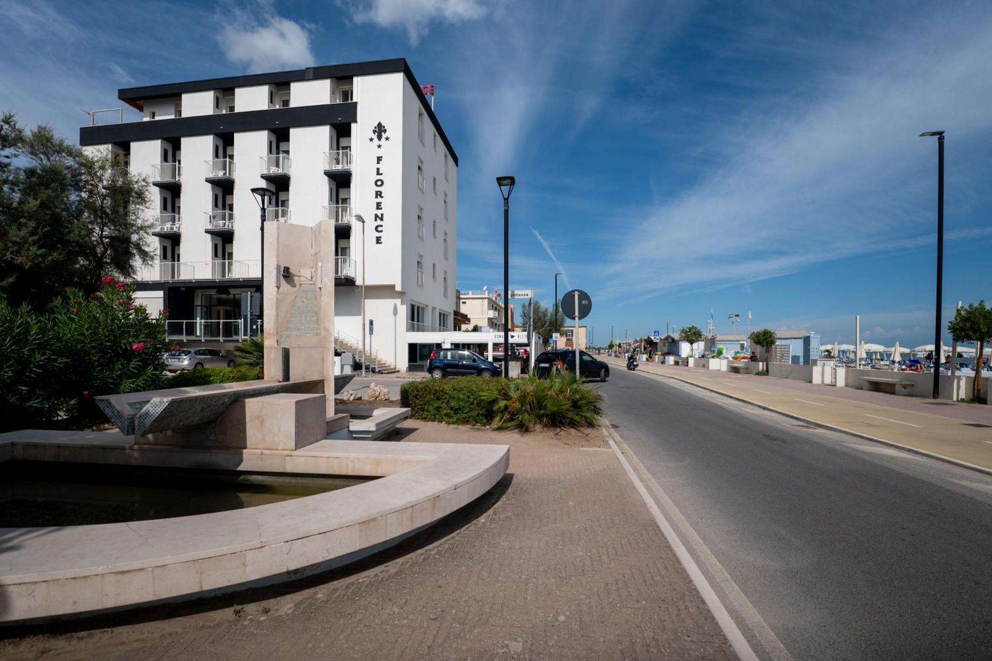 Hotel Florence ماروتّا المظهر الخارجي الصورة