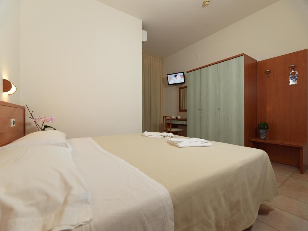 Hotel Florence ماروتّا المظهر الخارجي الصورة