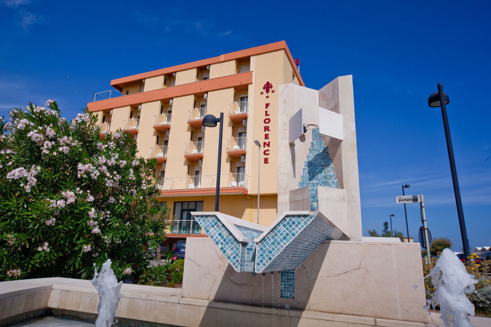 Hotel Florence ماروتّا المظهر الخارجي الصورة