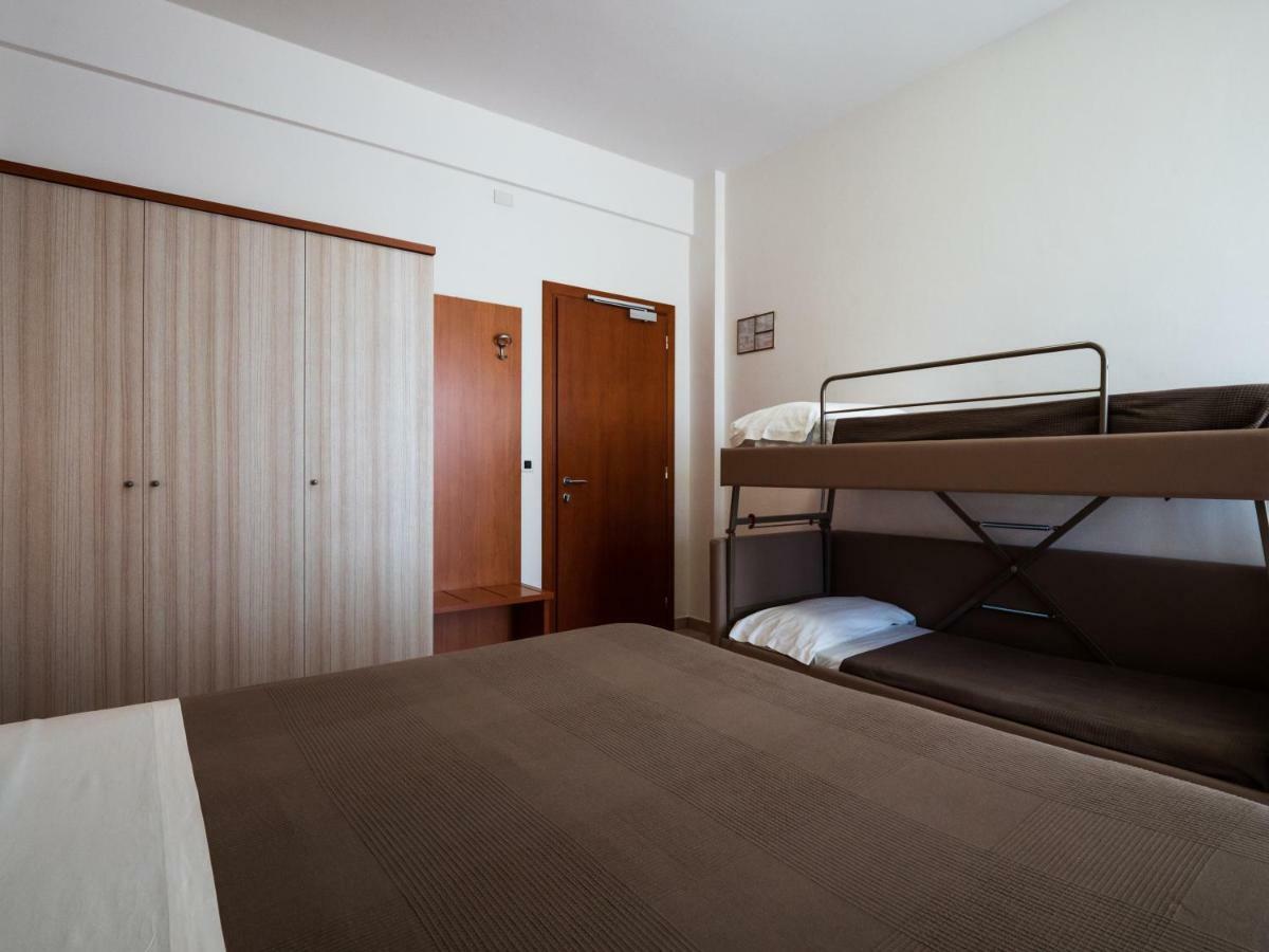 Hotel Florence ماروتّا المظهر الخارجي الصورة