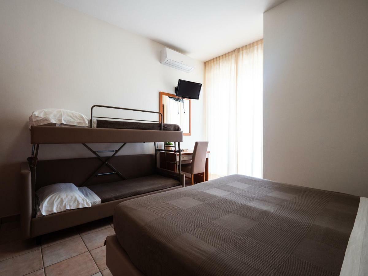 Hotel Florence ماروتّا المظهر الخارجي الصورة