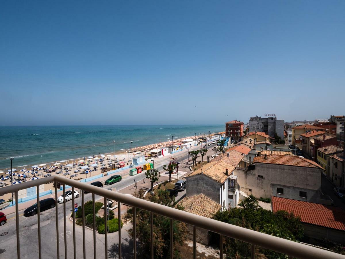 Hotel Florence ماروتّا المظهر الخارجي الصورة