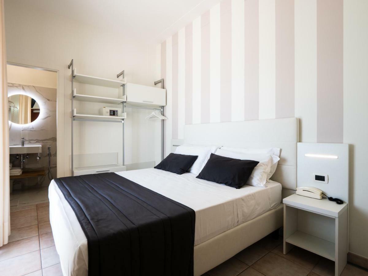 Hotel Florence ماروتّا المظهر الخارجي الصورة